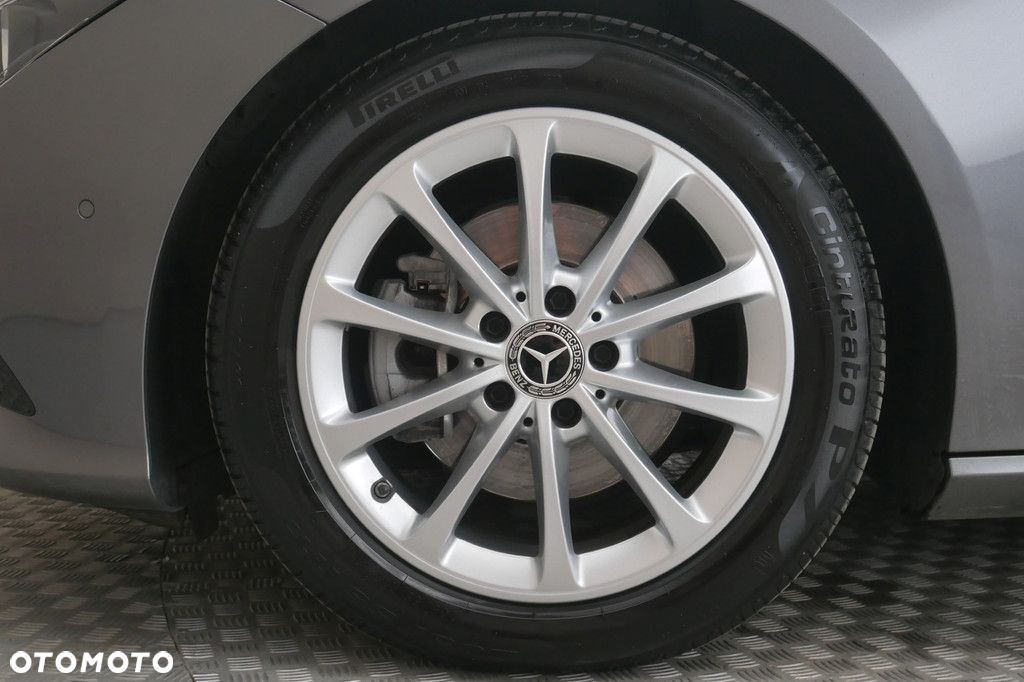 Mercedes-Benz CLA - 14