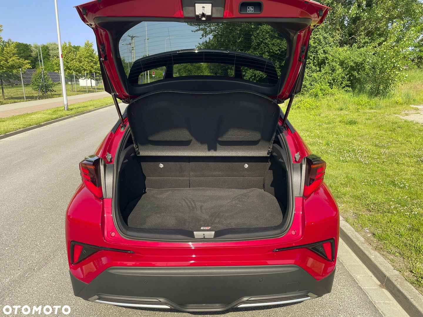 Toyota C-HR - 11