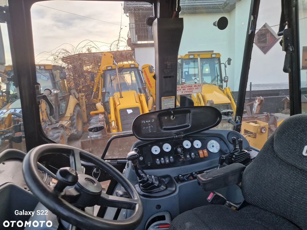 Caterpillar 428 D - 8