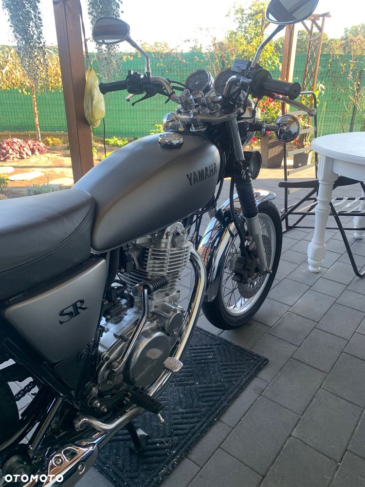 Yamaha SR - 5