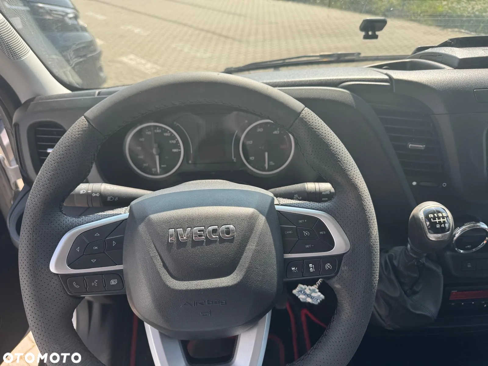 Iveco 35s18 - 5