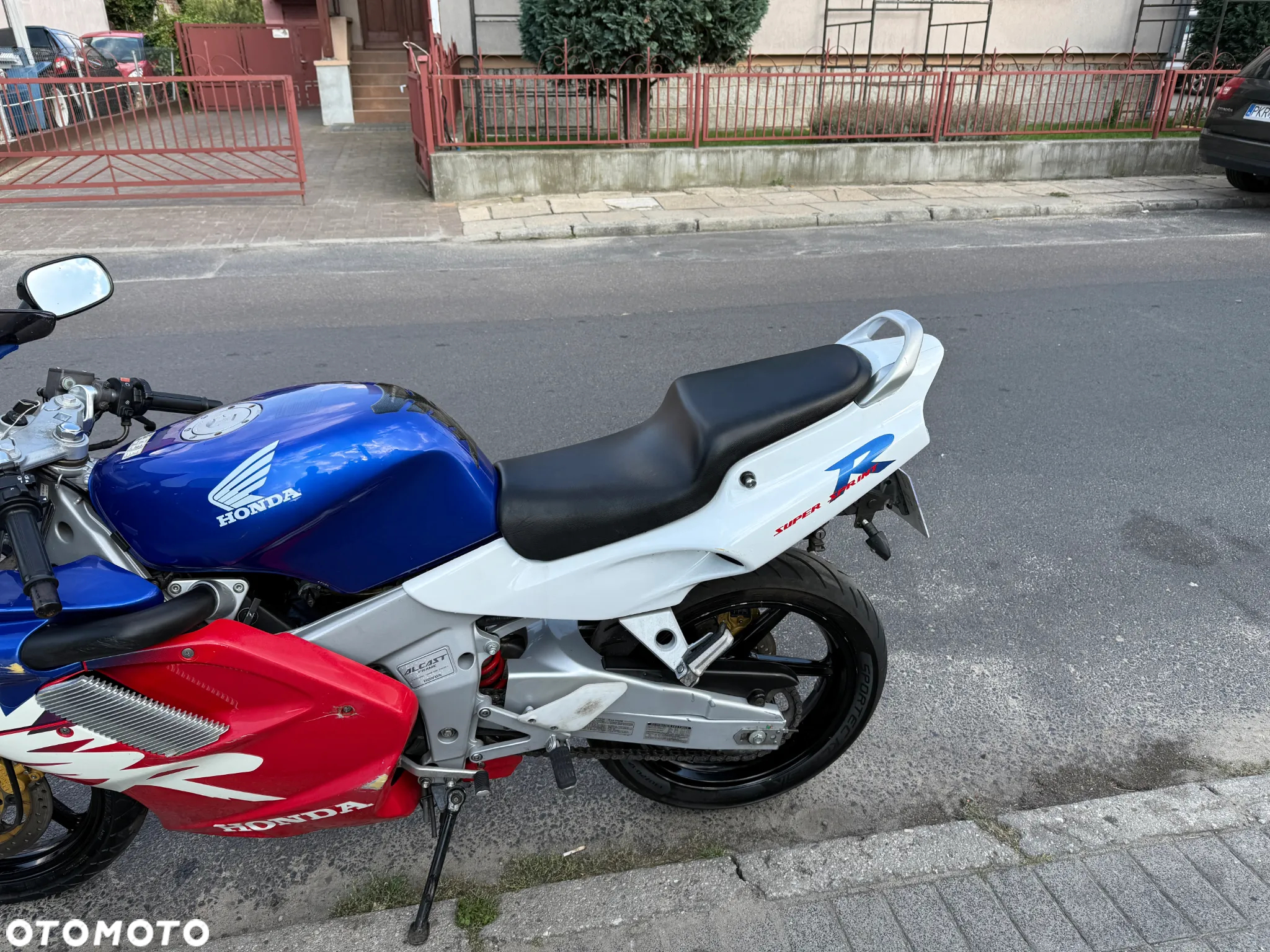 Honda NSR - 16