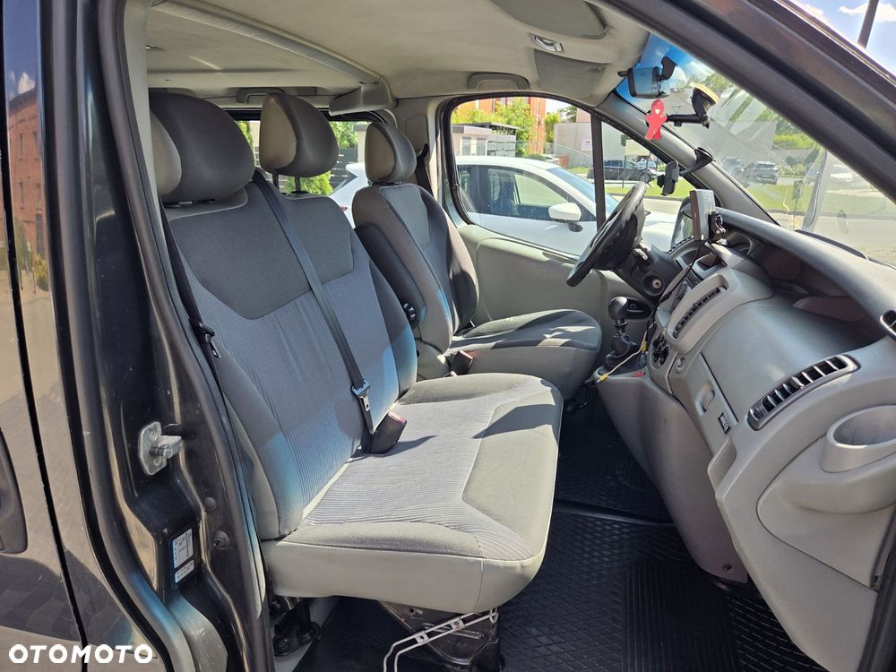 Opel Vivaro L2H1 2.9t - 9