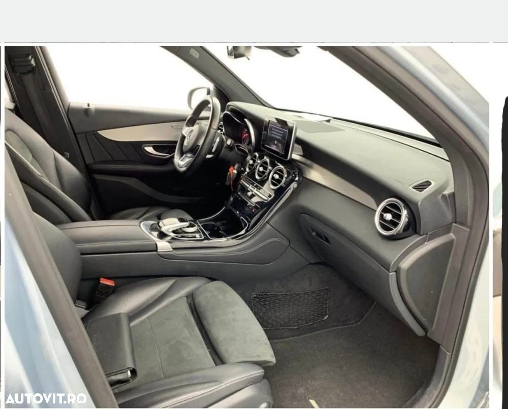 Mercedes-Benz GLC 220 d 4MATIC - 5