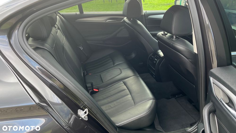 BMW Seria 5 520d Efficient Dynamics Edition Luxury Line - 23