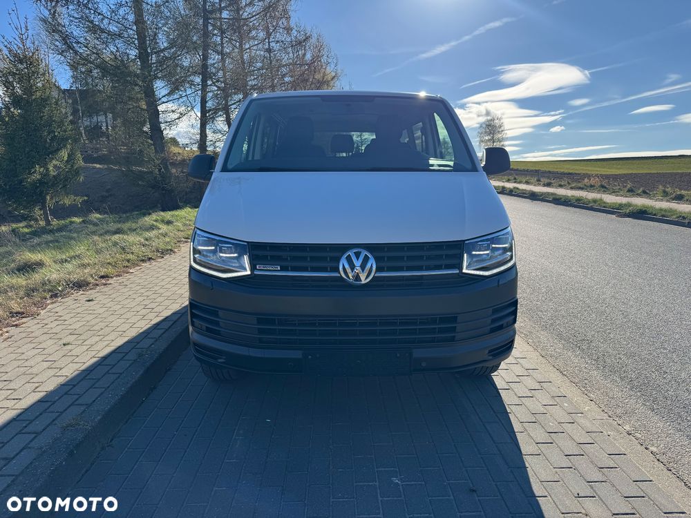 Volkswagen Transporter - 8