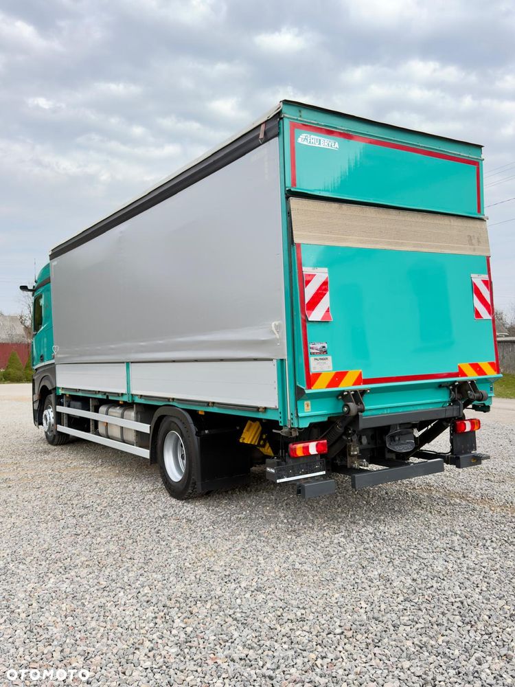 Mercedes-Benz ACTROS 1843 / BURTO-FIRANKA/ KABINA TYPU SALONKA / WINDA  / WIRTUALNY KOKPIT / KAMERY / NOWE OPONY / 18PALET / 8TON ŁADOWNOŚCI / AUTOMAT / DUŻY SILNIK  / SYPIALKA / SERWISOWANY / 2021 / JAK NOWY  / E6 - 4