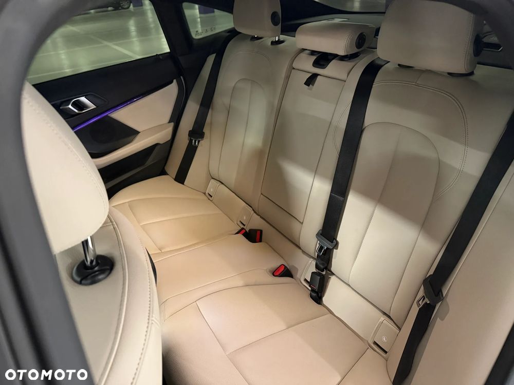 BMW Seria 2 - 22