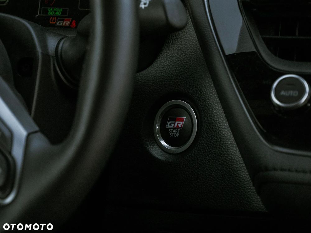 Toyota GR Corolla ver-1-6-gr-sport - 11