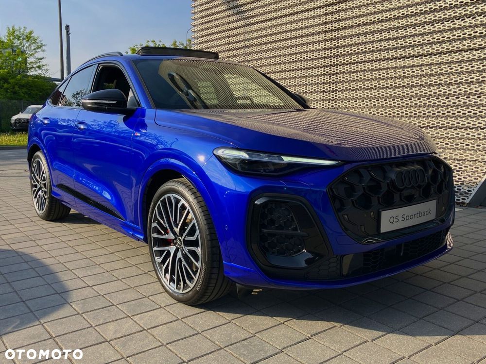 Audi Q5 Sportback - 3