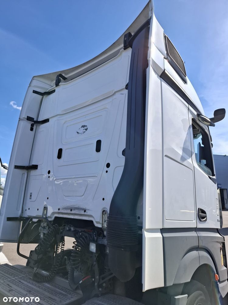 Mercedes-Benz Actros 1845 LS BigSpace - 11