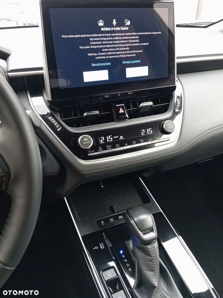 Toyota Corolla Cross - 18