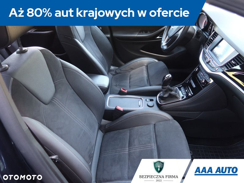 Opel Astra - 10