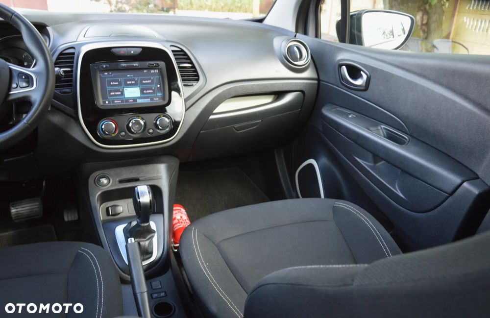Renault Captur - 28