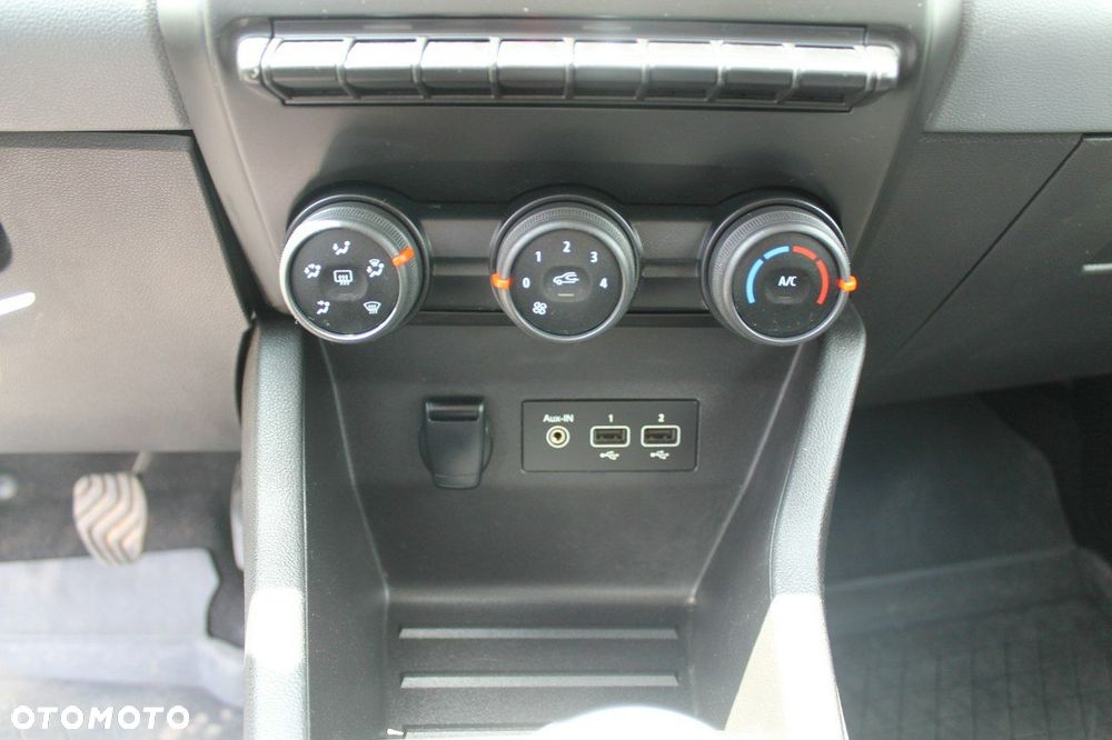Renault Clio - 18
