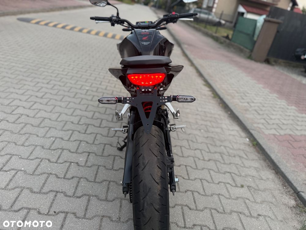 Honda CB - 17