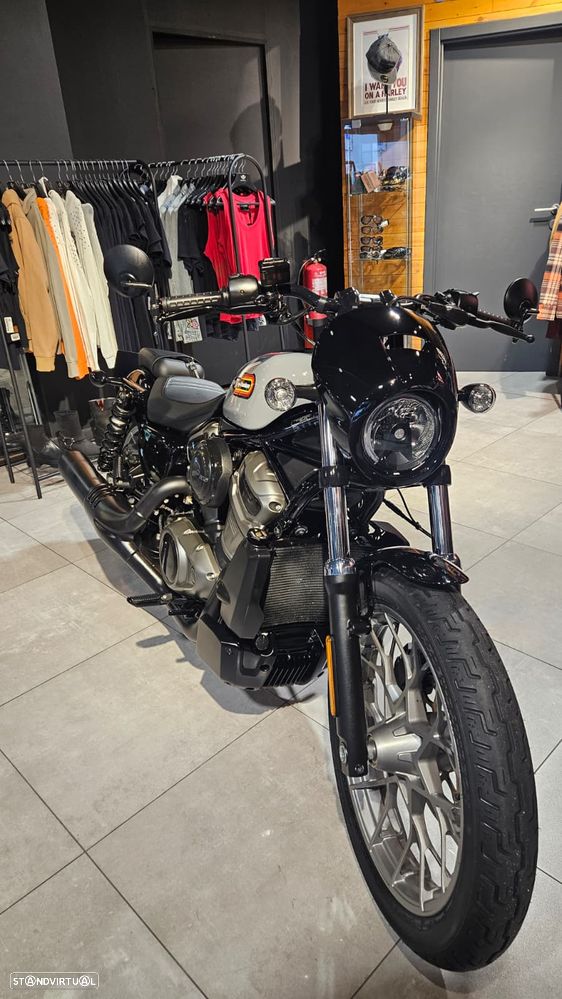 Harley-Davidson Sportster Nightster Special - 13