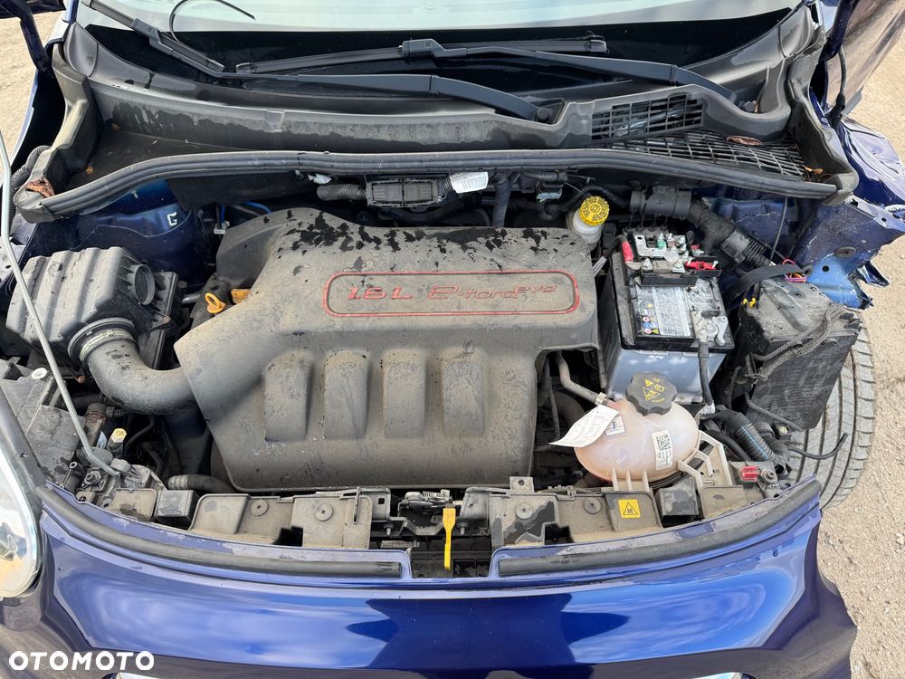 Fiat 500X 1.6 E-torQ 4x2 S&S Rockstar - 18