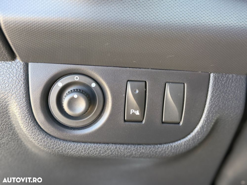 Dacia Logan - 12