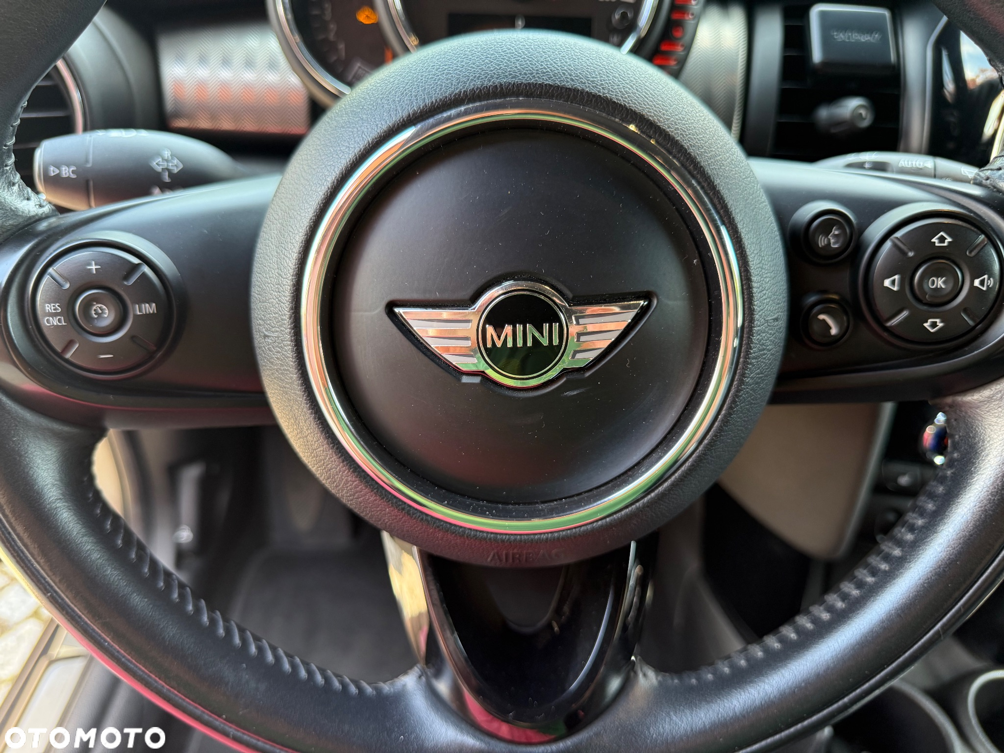 MINI Cooper - 17