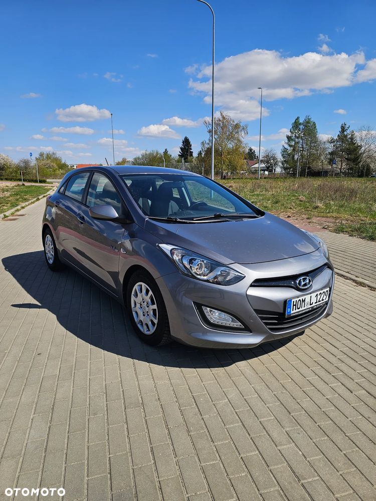 Hyundai i30 1.6 CRDI Trend - 12