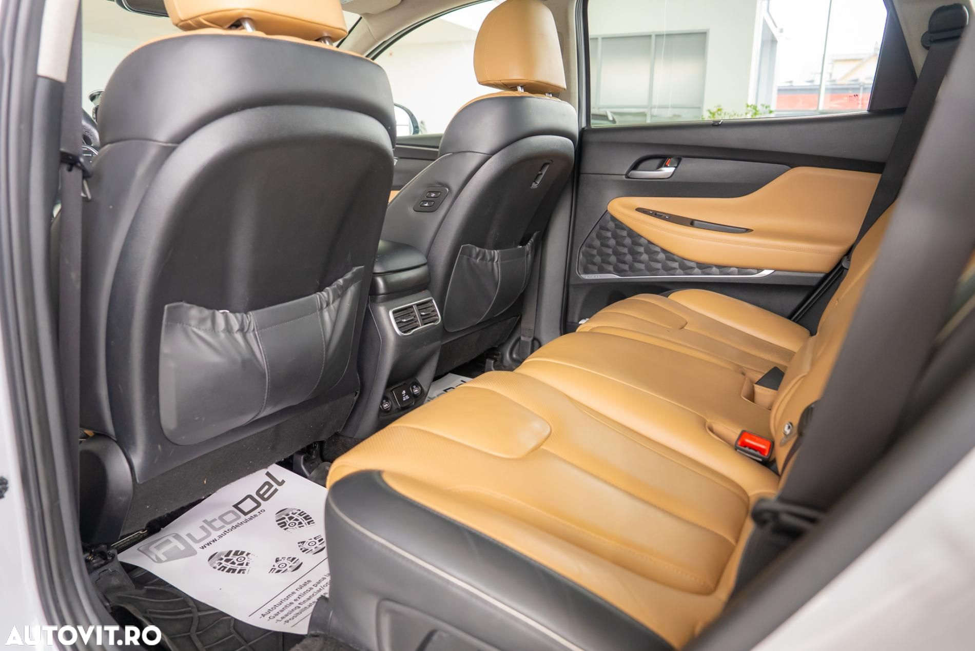 Hyundai Santa Fe Plug-in Hybrid 1.6 l 265 CP 4WD 6AT Luxury - 19