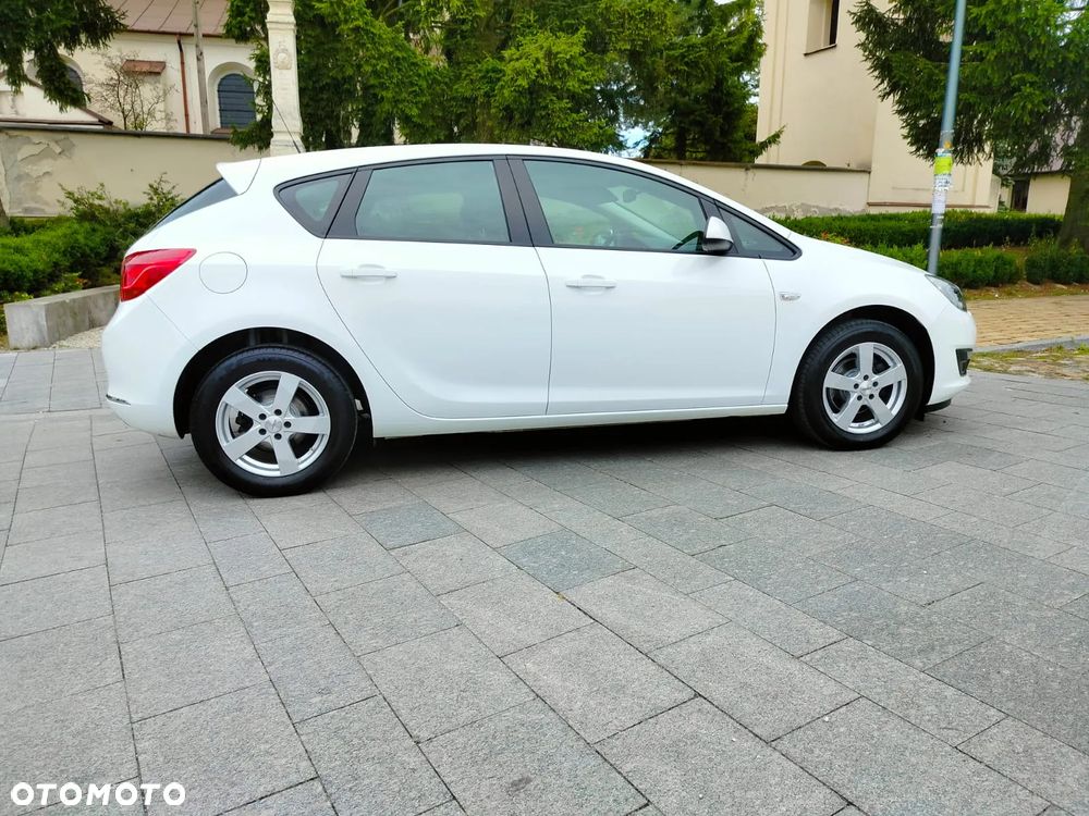 Opel Astra IV 1.6 Active - 14