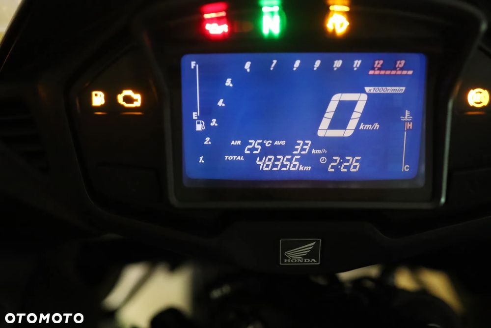 Honda VFR - 24