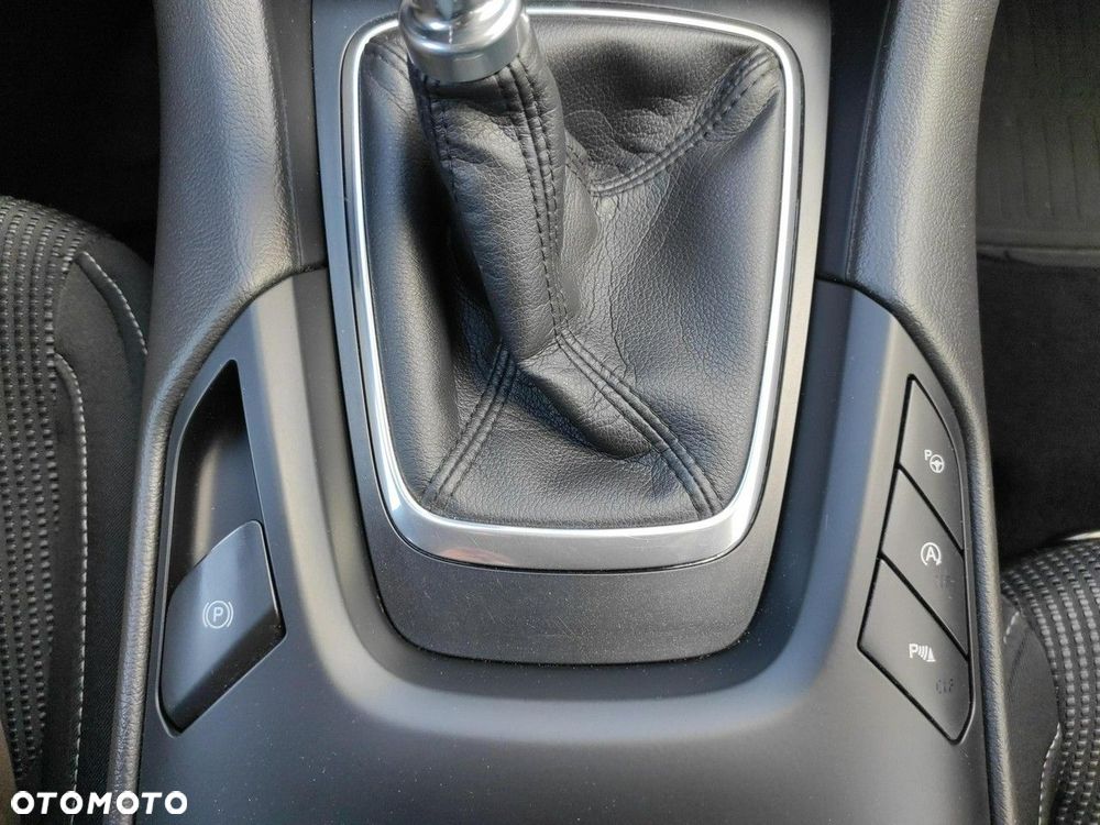 Ford Mondeo - 18