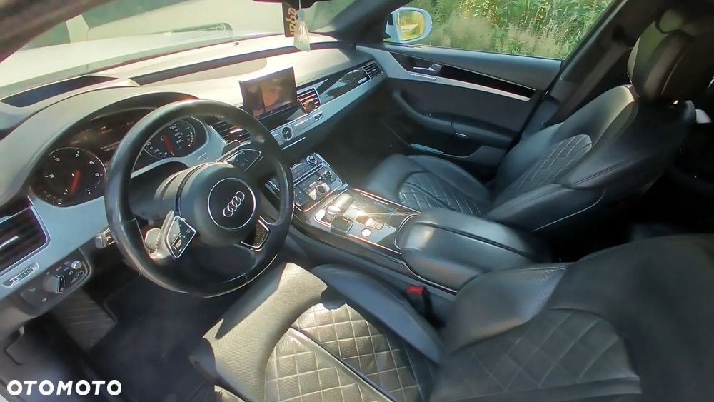 Audi A8 4.2 TDI DPF (clean diesel) quattro tiptronic Lang - 16