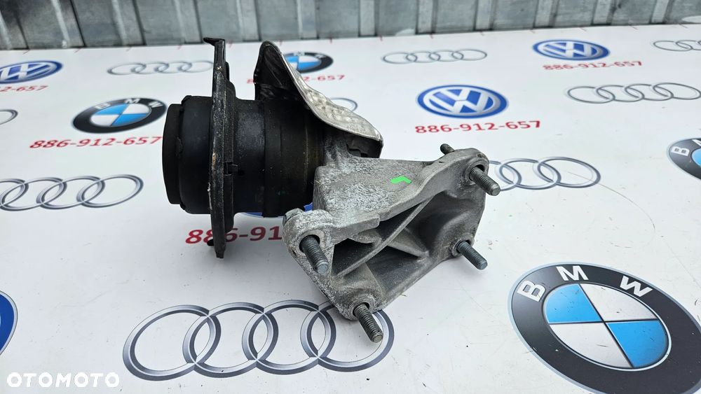 Dodge Durango LIFT 2017- 3.6 V6  Łapa silnika prawa Mocowanie silnika Poduszka 68275984AA Łapa silnika lewa Poduszka Wspornik lewy 68252524AA - 17