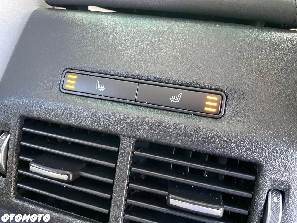 Land Rover Discovery Sport 2.0 P200 mHEV Urban Edition - 35