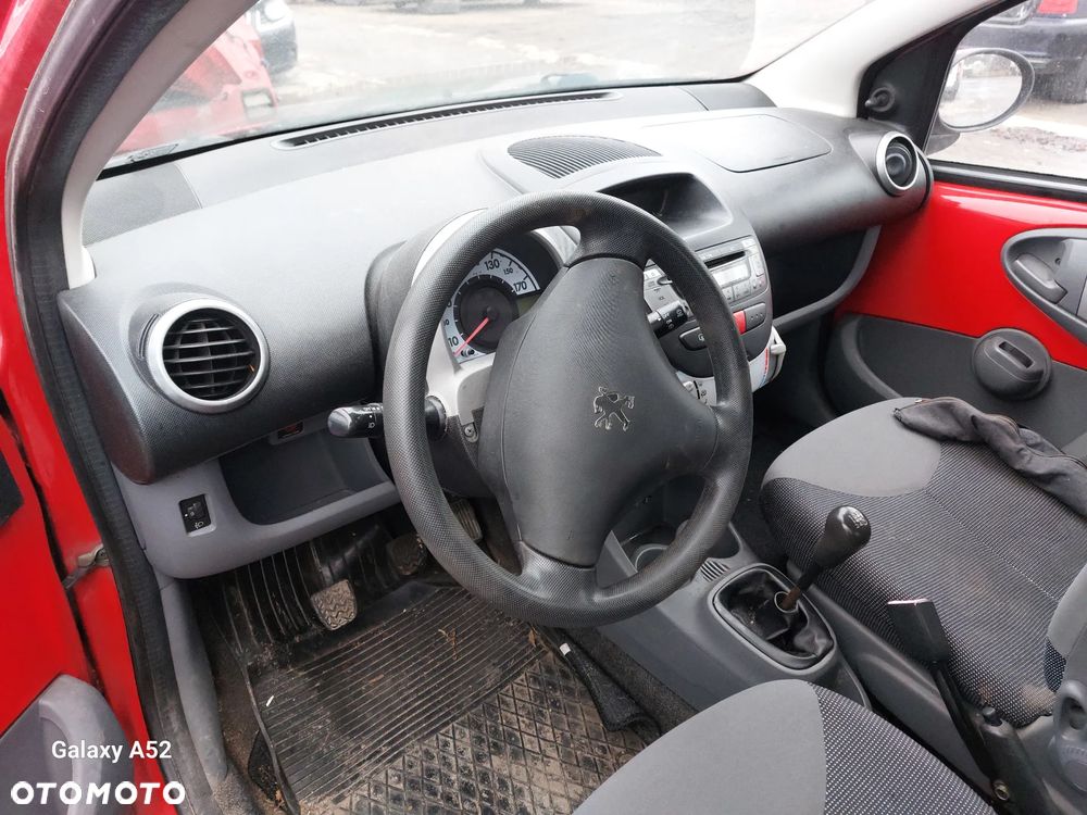 Zderzak PEUGEOT 107 1,0B 07R. maska,lampy,drzwi,klapa..... - 4