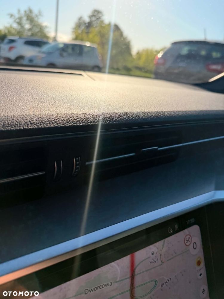 Audi A6 Avant - 14