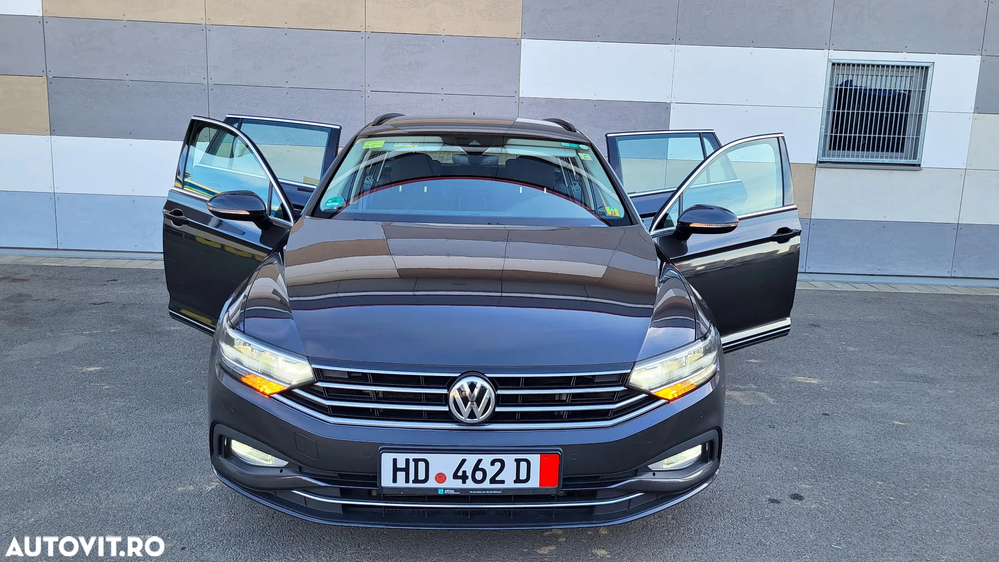Volkswagen Passat Variant 2.0 TDI SCR DSG Comfortline - 15