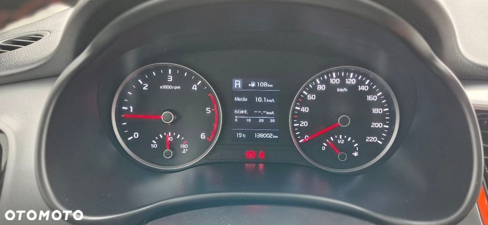 Kia Stonic 1.6 CRDi Platinum Edition - 36