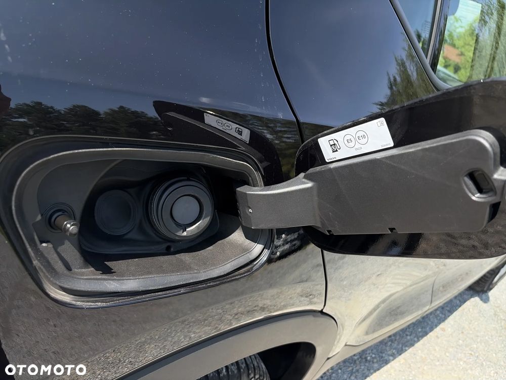 Volvo XC 40 B3 Core - 27