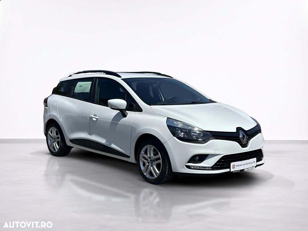 Renault Clio - 8