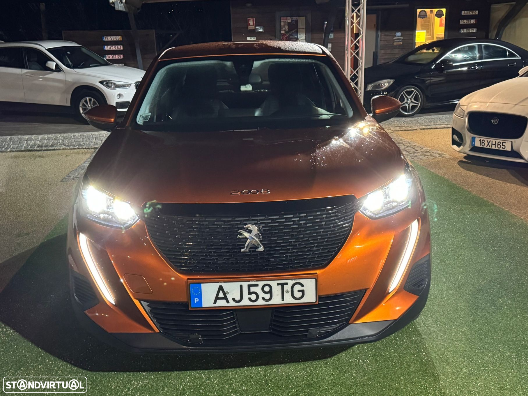 Peugeot 2008 1.2 PureTech Active Pack - 33