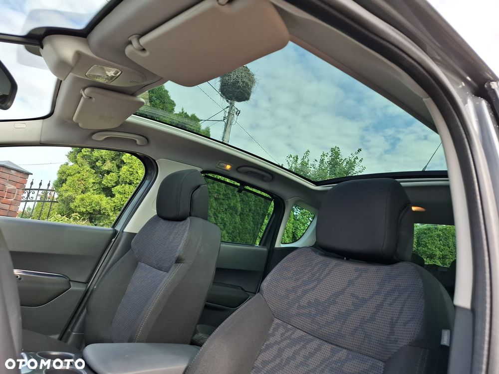 Peugeot 3008 1.6 HDi Premium - 23