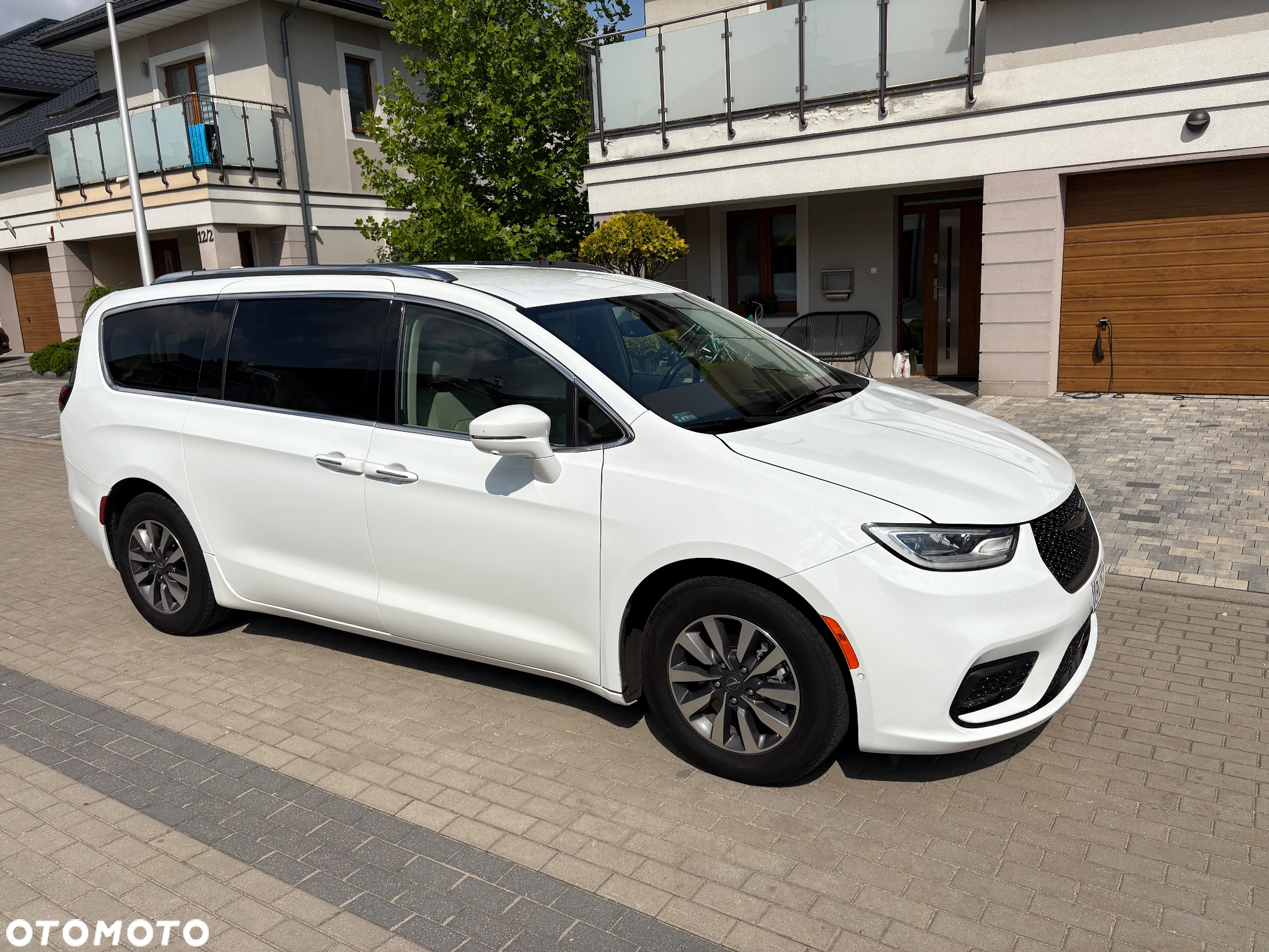 Chrysler Pacifica - 6
