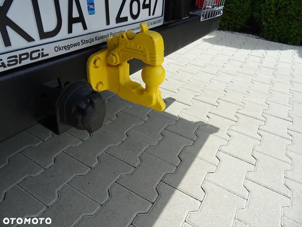 Iveco 35c14 Wywrotka 3-stronna Doka Klima Hak Doinwestowana - 17