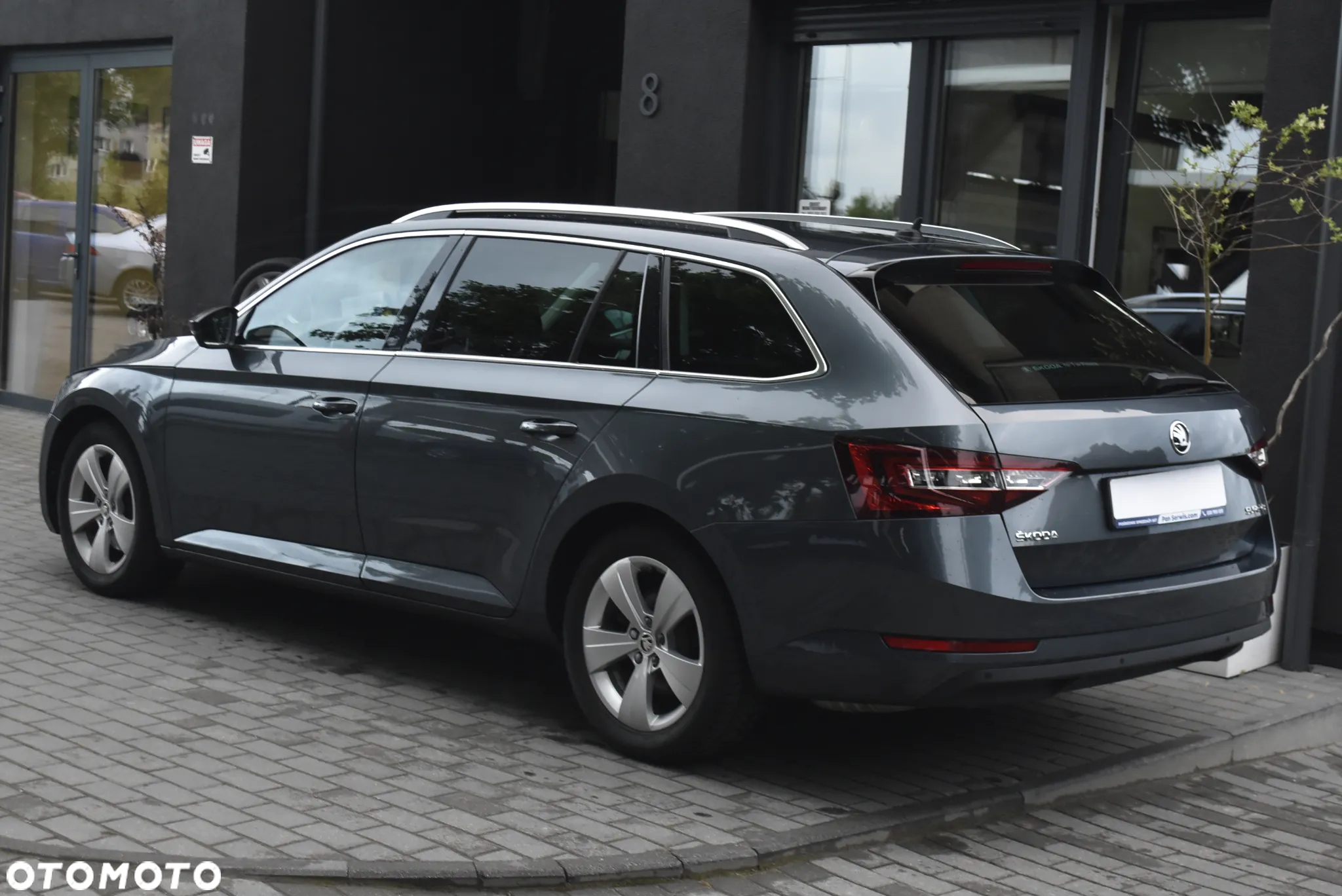 Skoda Superb 1.5 TSI ACT Ambition - 4