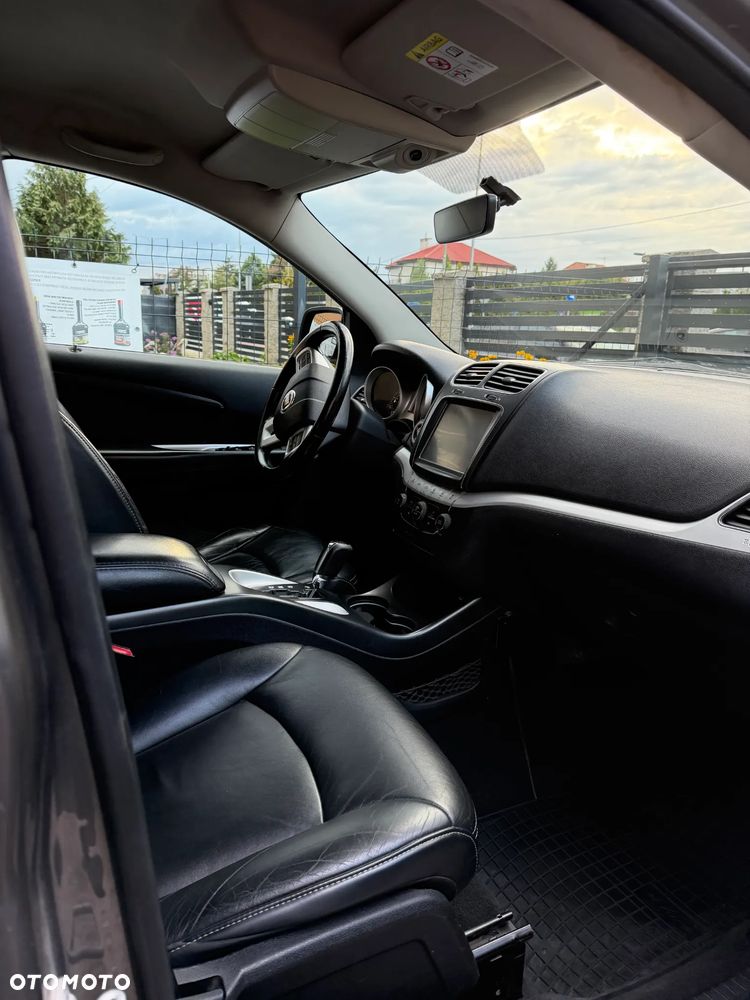 Fiat Freemont 3.6 V6 Lounge - 2