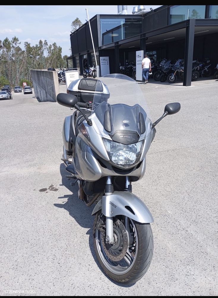 Honda Deauville - 11