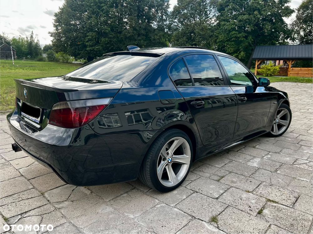 BMW Seria 5 - 16