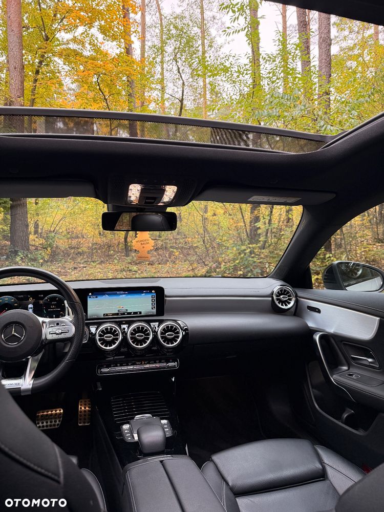 Mercedes-Benz CLA 200 d AMG Line 8G-DCT - 12