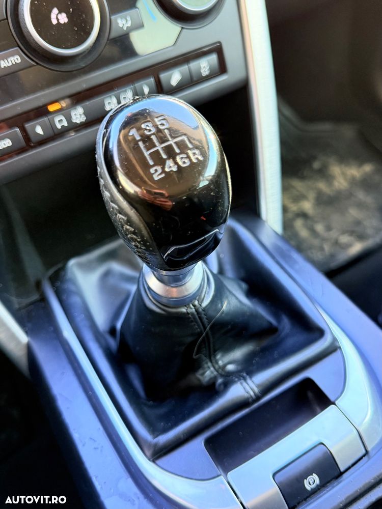 Land Rover Discovery Sport 2.2 l TD SE - 22