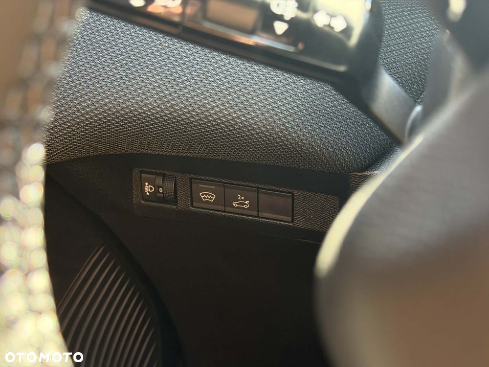 Citroën C5 Aircross 1.2 mHEV Plus eDCT6 - 18