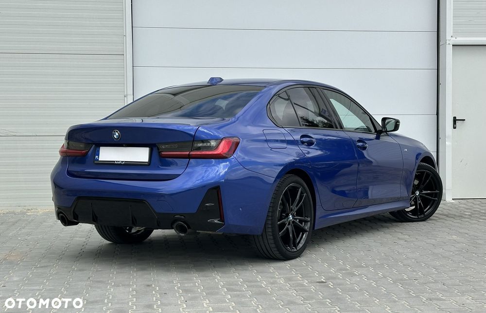 BMW Seria 3 320d xDrive M Sport sport - 3